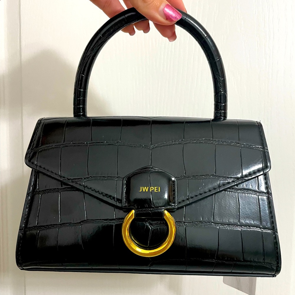 NWT JW PEI Black croc embossed top handle purse w/GHW & crossbody strap